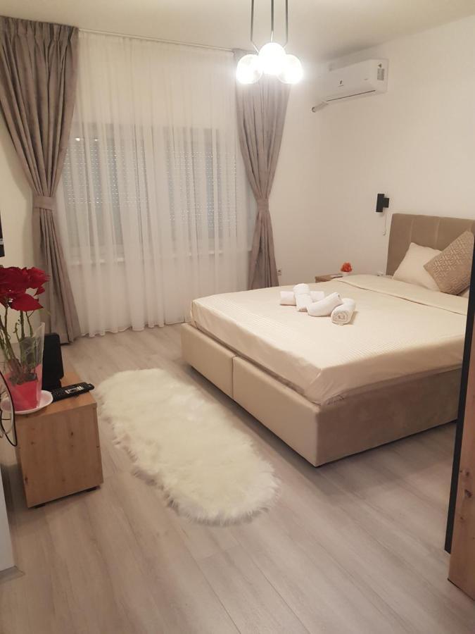 City Diamond Apartment Skopje Ngoại thất bức ảnh