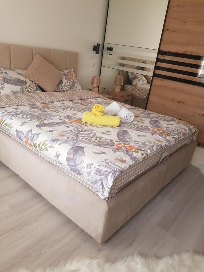 City Diamond Apartment Skopje Ngoại thất bức ảnh