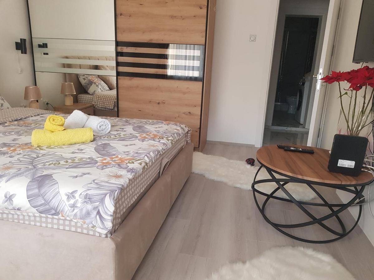 City Diamond Apartment Skopje Ngoại thất bức ảnh