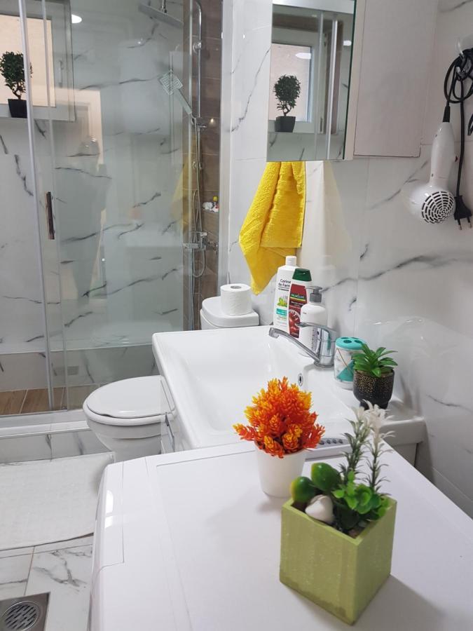 City Diamond Apartment Skopje Ngoại thất bức ảnh